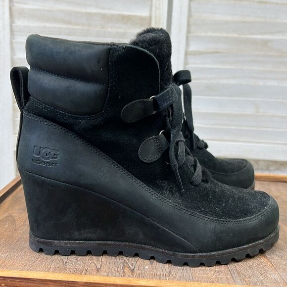 Ugg Valory Leather & Suede Wedge Ankle Boot Bootie 8.5 - Picture 3 of 14